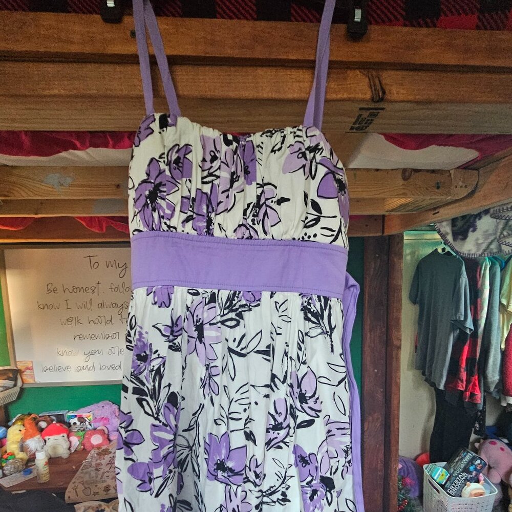 Purple and white flower dress